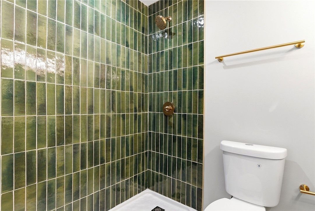 Rhapsody Drive Remodel Photo 21